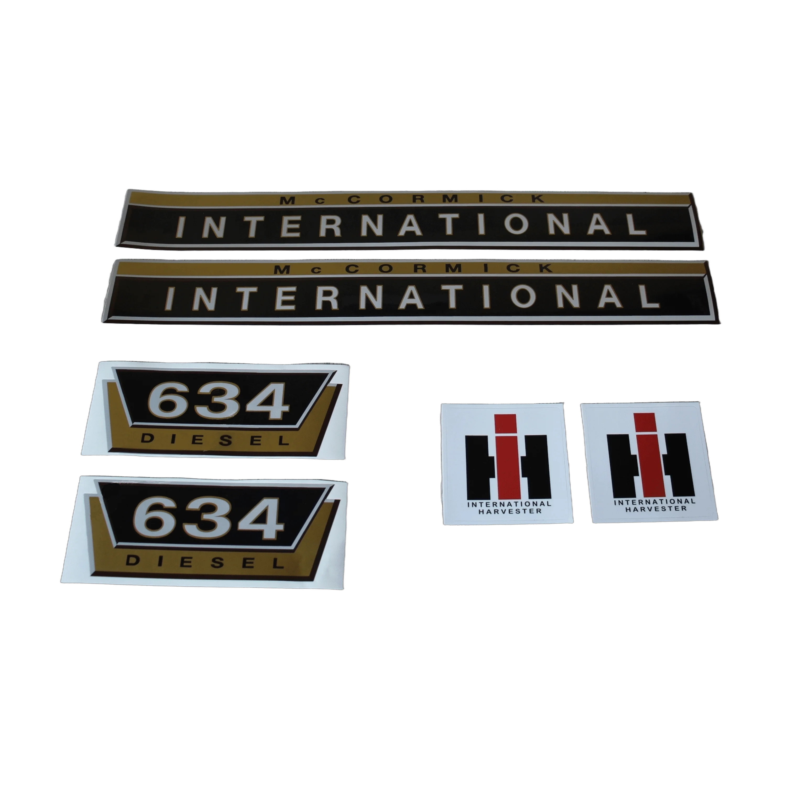 IHC International 634 Aufkleber gold groß