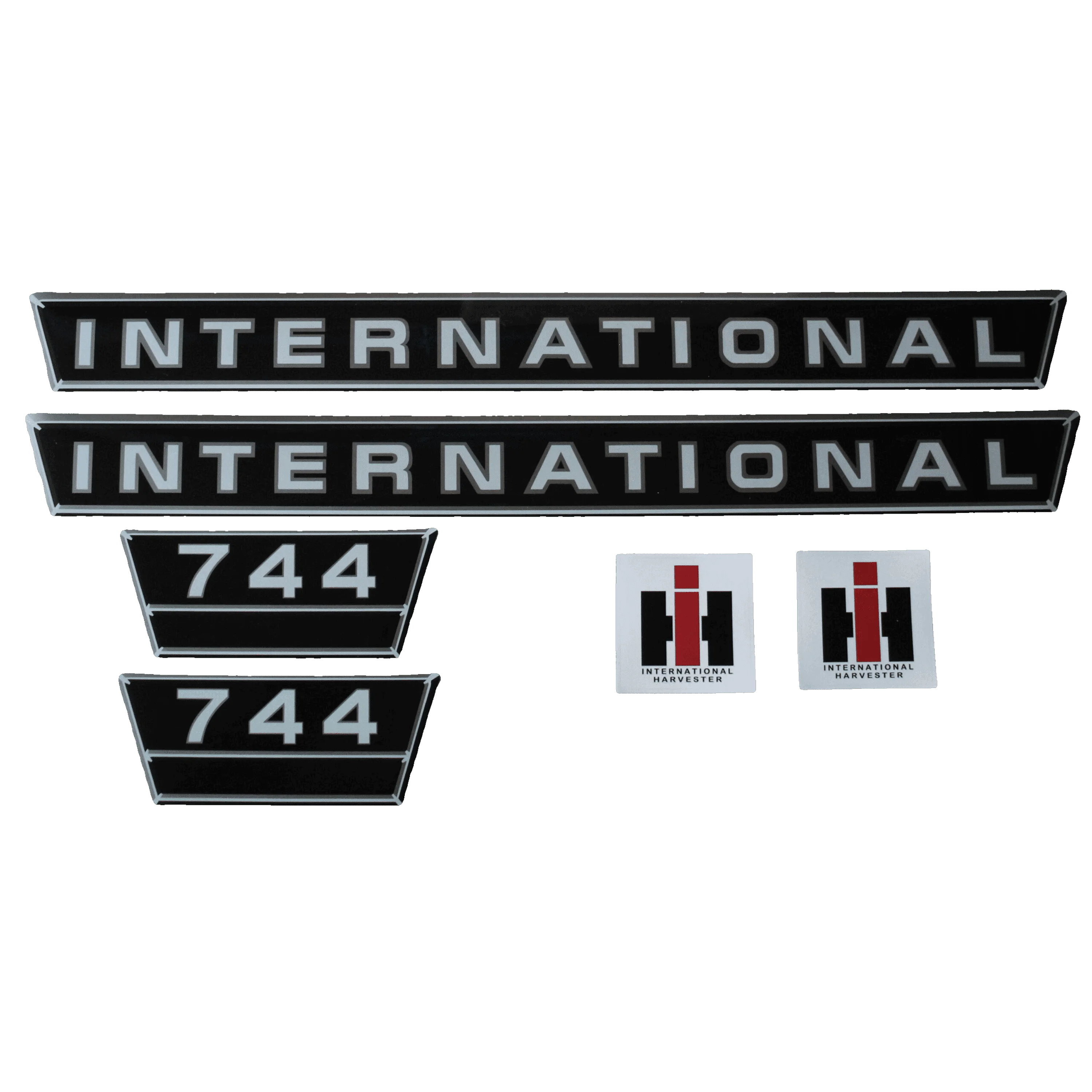 IHC International 744 Aufkleber silber groß